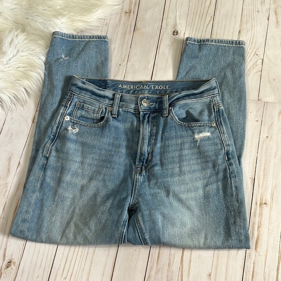 American Eagle Outfitters Denim - American Eagle Mom Jeans